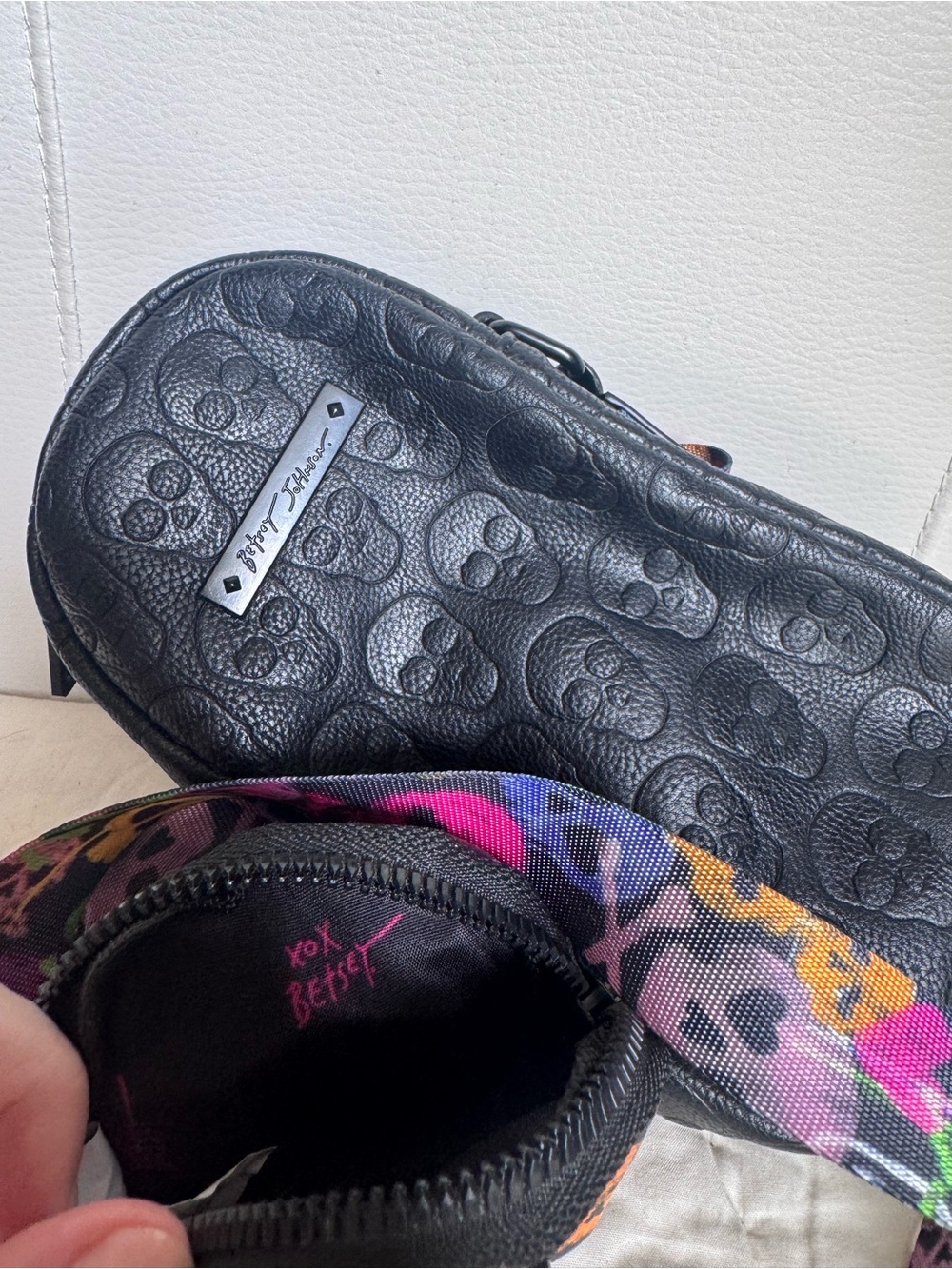Betsey Johnson Skull Embossed Crossbody Bag with Multicolor Skull Coinpurse - Picture 3 of 5